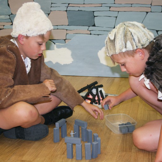 Investigate methods of building a stone circle